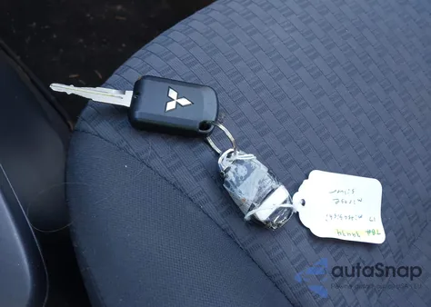 2017 Mitsubishi Mirage Es из США, поврежденный, VIN ML32A3HJ6HH014490